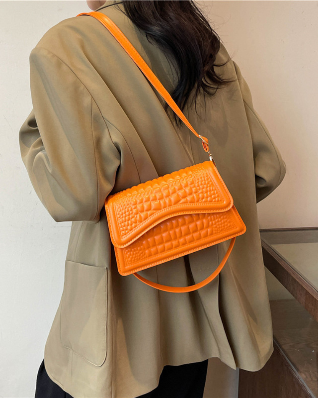 Pattern Shoulder Commuter Western Style Messenger Bag